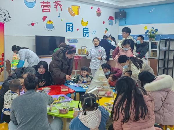 淮北市妇幼保健院开展“腊八节”系列党建暖心活动